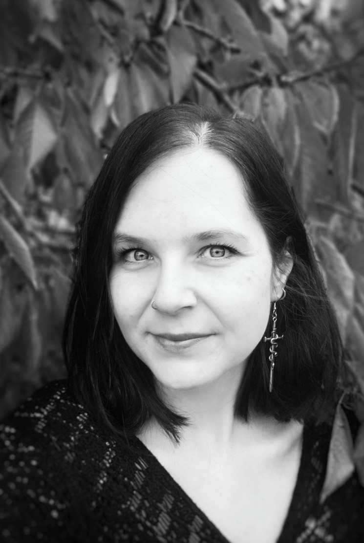 Porträtfoto der Wissenschaftlichen Mitarbeiterin Susi Hopp