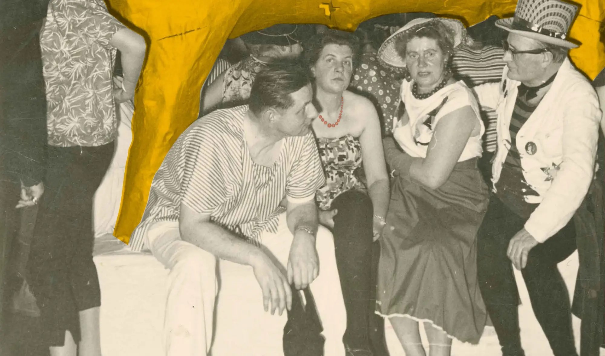 Schwarz-Weiß Foto der Feiergesellschaft "Rote Hand"