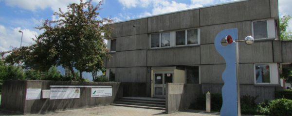 Eingang des Universitätsarchivs Bayreuth